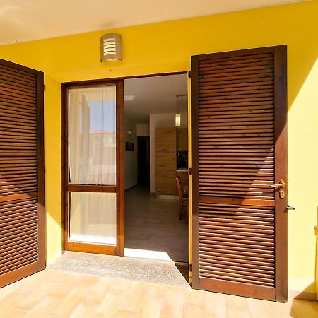 Residenza Quarto 02 - La Maddalena Apartman La Maddalena  Kültér fotó